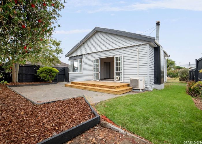  at 154 Bower Avenue, New Brighton, Christchurch