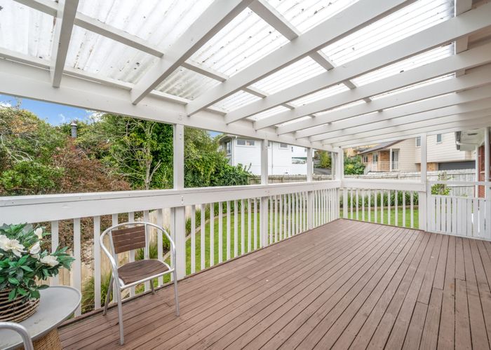  at 90 Union Road, Howick, Auckland