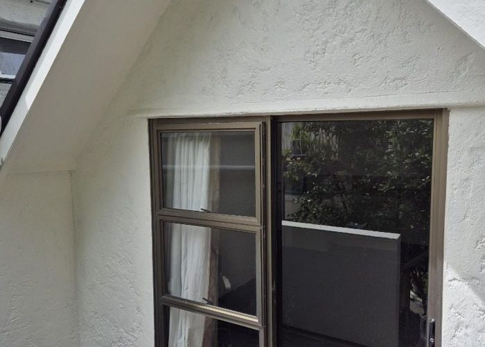  at 2/2 Weranui Road, Waiwera, Rodney, Auckland