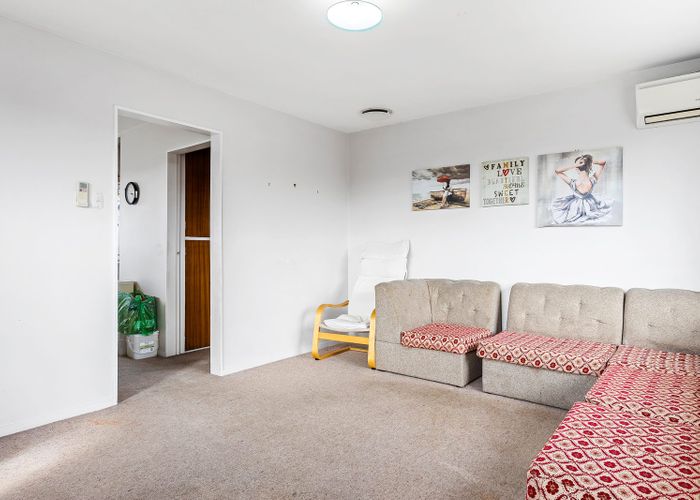  at 1/74 Veitches Road, Casebrook, Christchurch