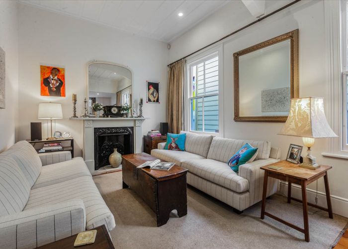  at 2 Laxon Terrace, Remuera, Auckland