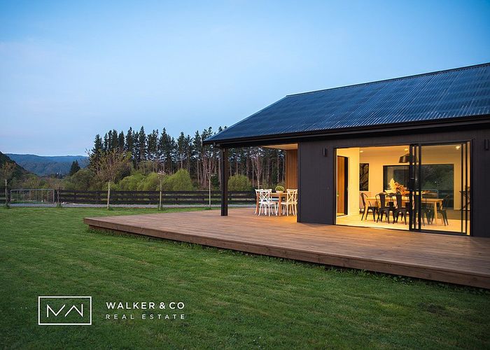  at 47 Mount Marua Drive, Maymorn, Upper Hutt