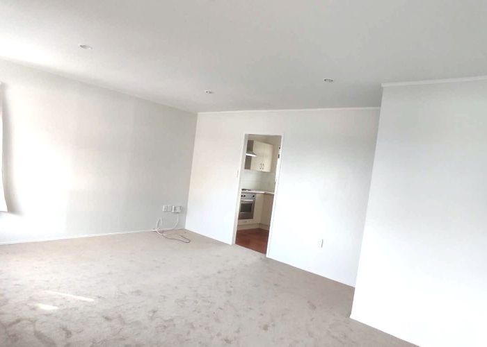  at 1/17 Marriott Road, Pakuranga, Auckland