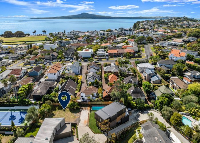  at 25B Brilliant Street, Saint Heliers, Auckland City, Auckland