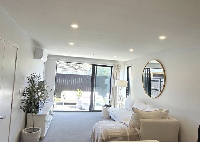  at 17/7 Johnston Grove, Taita, Lower Hutt, Wellington