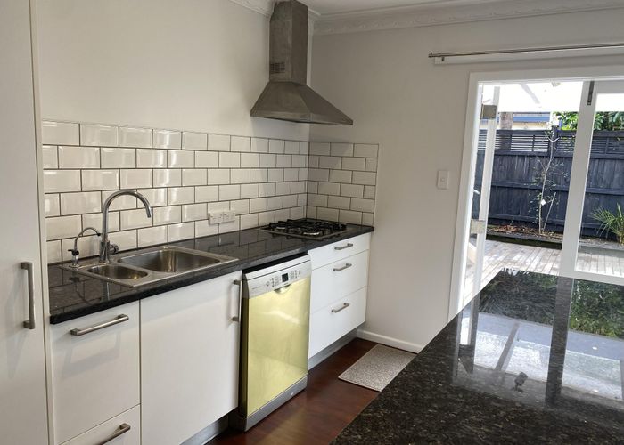  at 4/43 Liverpool Street, Epsom, Auckland City, Auckland