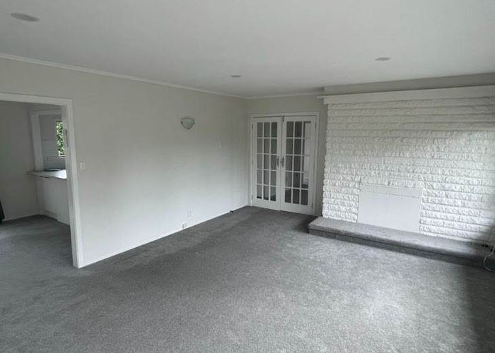  at 127 Manuka Road, Bayview, North Shore City, Auckland