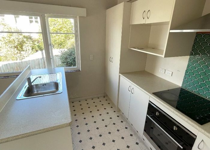  at 7 MacBeth St, Caversham, Dunedin, Otago