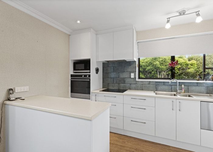  at 2/16 Camrose Place, Ilam, Christchurch City, Canterbury