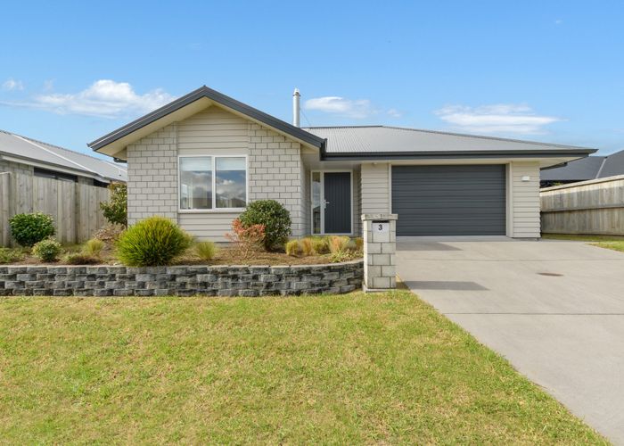  at 3 Komata Crescent, Papamoa Beach, Tauranga, Bay Of Plenty