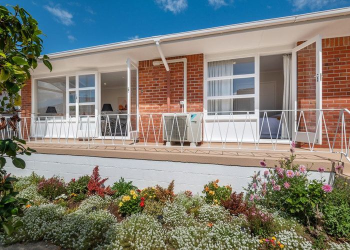  at 3/5 Onepoto Road, Hauraki, North Shore City, Auckland