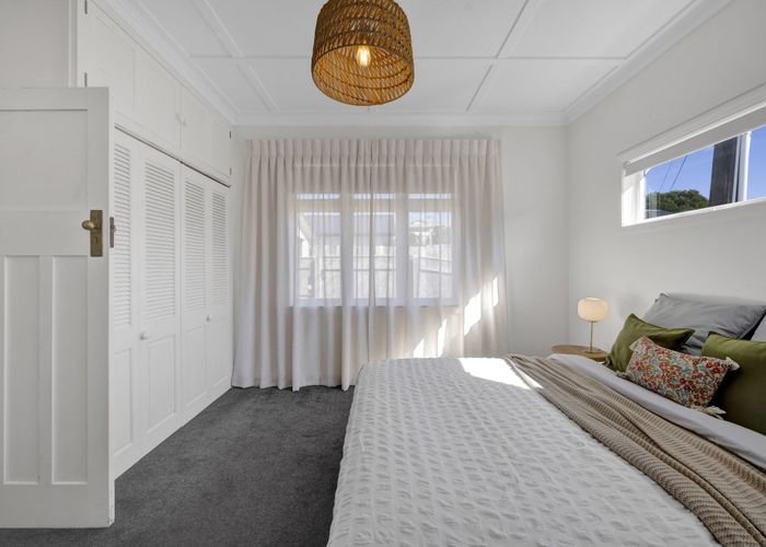  at 2 Moana Crescent, Blagdon, New Plymouth, Taranaki