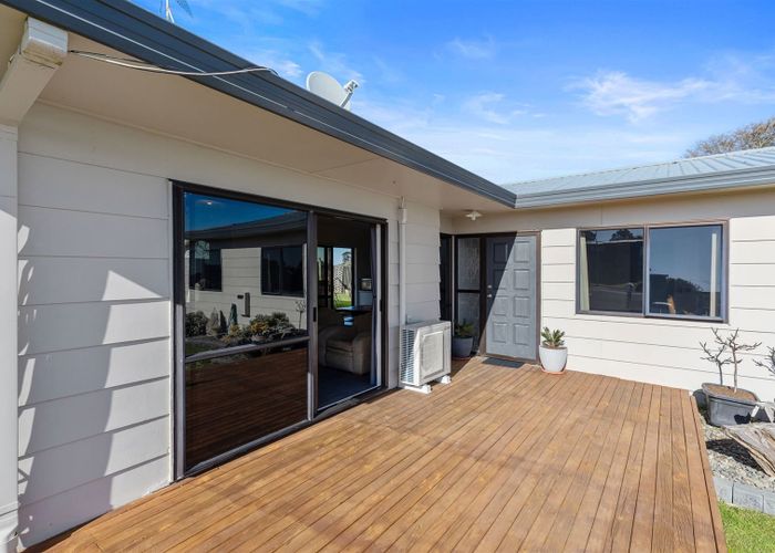  at 18 Whenuariri Place, Te Puke