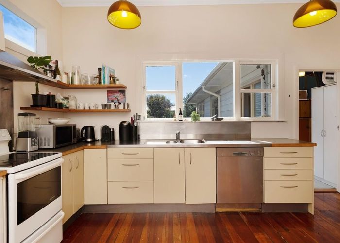  at 16 Cockburn Street, Kilbirnie, Wellington, Wellington