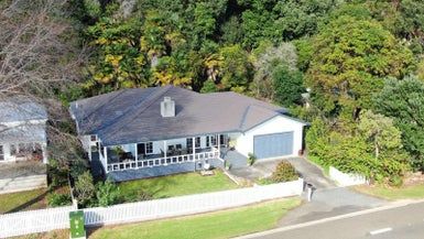  at 322 Thames Coast Sh25 Road, THORNTON BAY, THAMES