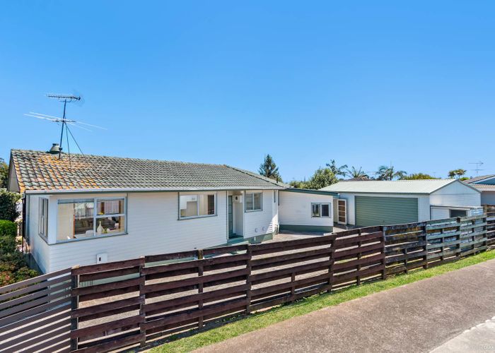  at 162 Cascades Road, Pakuranga Heights, Auckland
