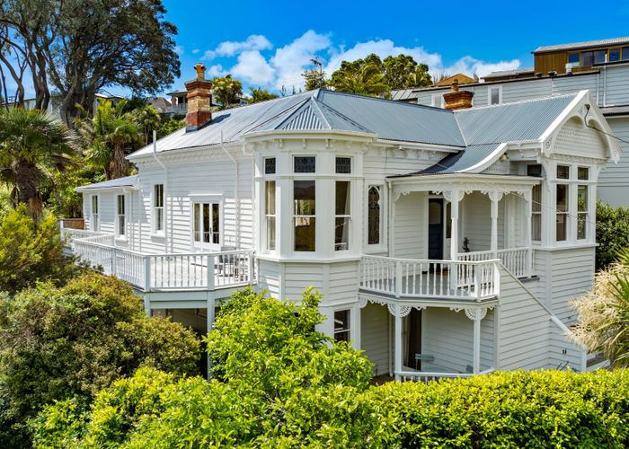  at 4 Hinemoa Terrace, Birkenhead, North Shore City, Auckland