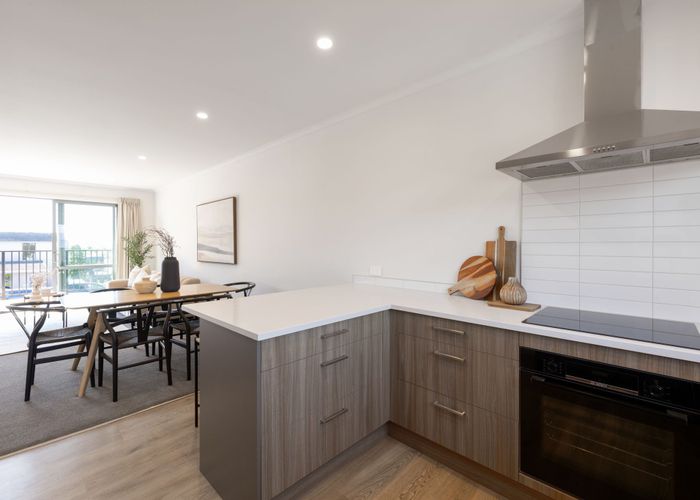  at 2/41 Thackeray Street, Hamilton Lake, Hamilton, Waikato