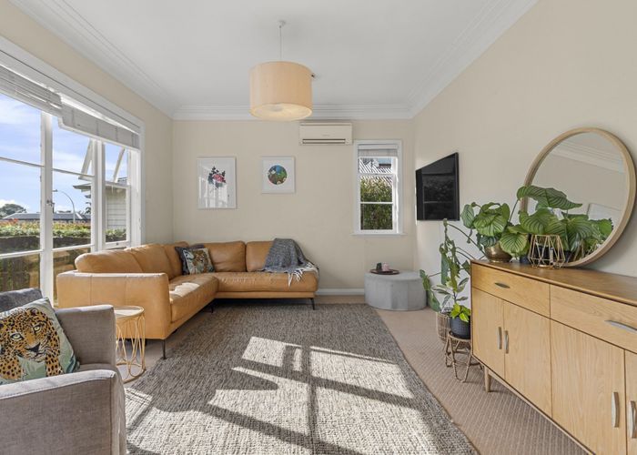  at 24 Huntingtree Avenue, Sandringham, Auckland