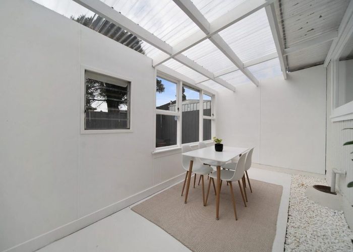  at 4/49 Russell Road, Manurewa, Manukau City, Auckland