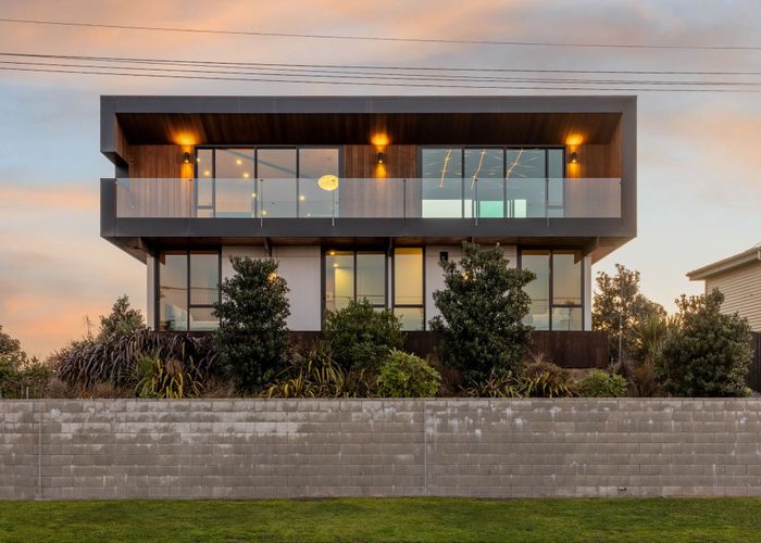  at 320 Marine Parade, New Brighton, Christchurch