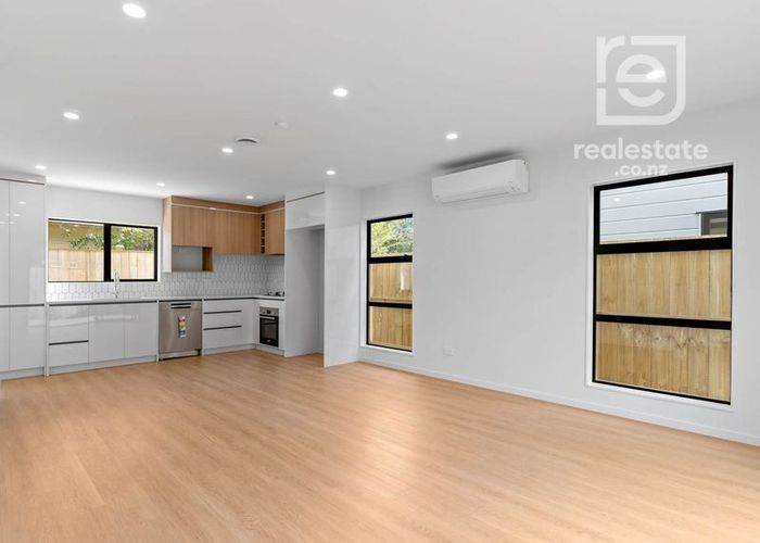  at 2/36 Sunnyside Crescent, Papatoetoe, Manukau City, Auckland