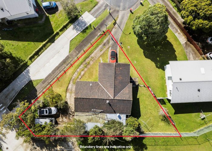 at 32 Tawavale Crescent, Totara Vale, Auckland