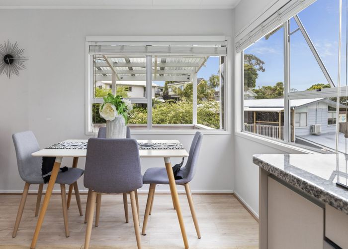  at 7 Talmar Place, Massey, Waitakere City, Auckland