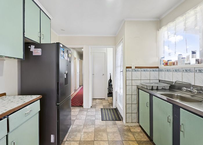  at 7 Chisholm Place, Mangere East, Manukau City, Auckland