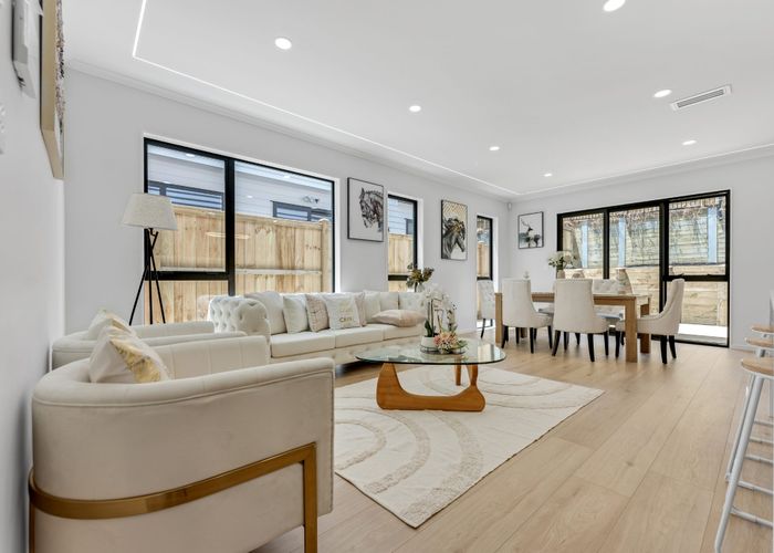  at 122 McQuoids Road, Flat Bush, Manukau City, Auckland
