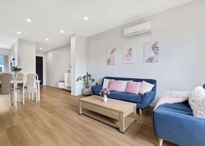  at 25 Paina Crescent, Massey, Waitakere City, Auckland