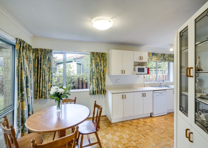  at 520 Lyndhurst Road, Frimley, Hastings