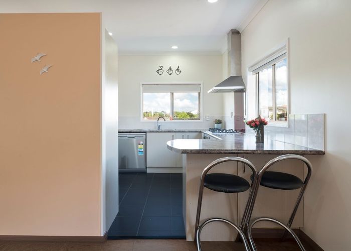  at 25C Buscomb Avenue, Henderson, Auckland