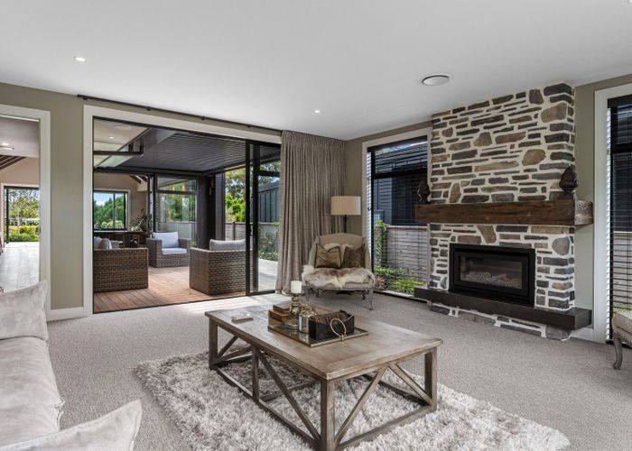 at 158 Lakes Boulevard, Pyes Pa, Tauranga
