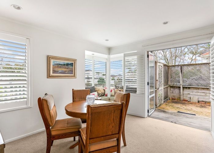  at 1 Rutherford Terrace, Meadowbank, Auckland City, Auckland