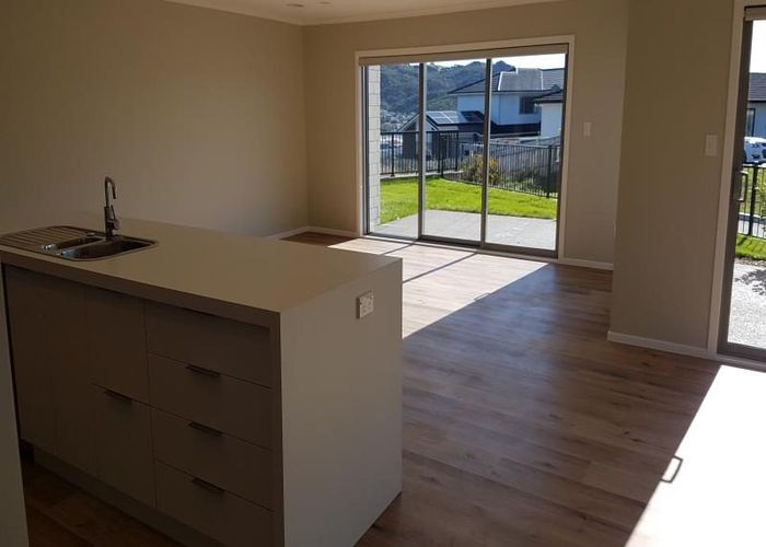  at 14 Omaka Place, Aotea, Porirua, Wellington