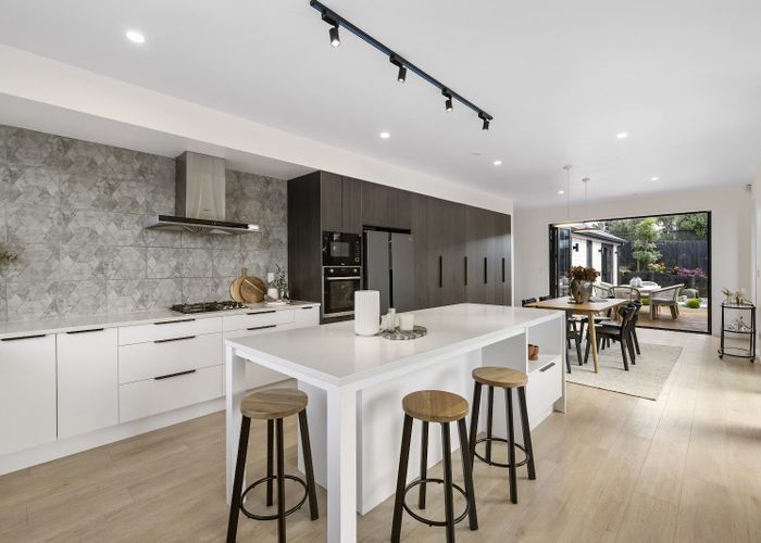  at 102 Moffat Road, Bethlehem, Tauranga