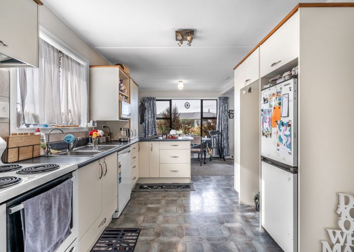 at 17 Kilmarnock Avenue, Strathern, Invercargill