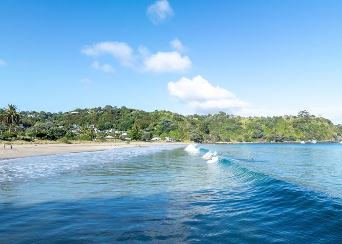  at AT/4 Bay Road, Palm Beach, Waiheke Island, Auckland