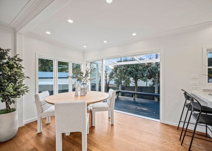  at 1/19 St Michaels Avenue, Point Chevalier, Auckland