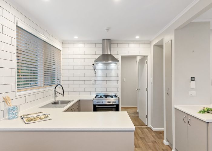 at 3/19 Bishopgate Street, Birkdale, North Shore City, Auckland