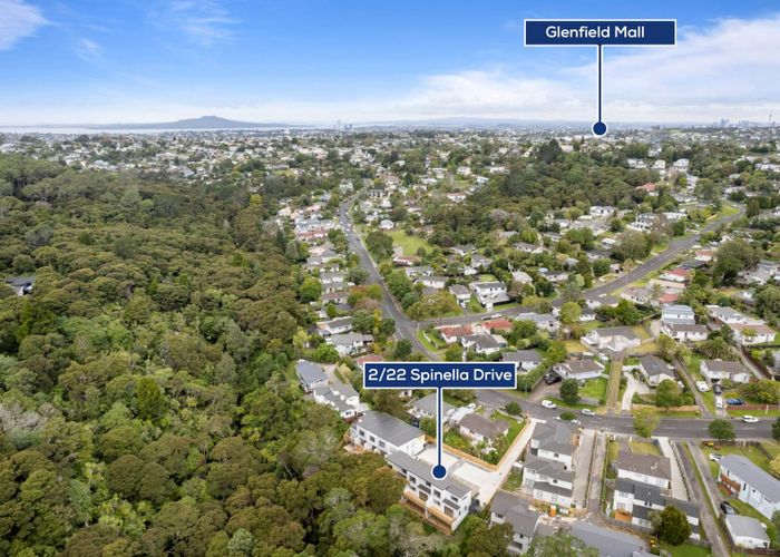  at 2/22 Spinella Drive, Bayview, Auckland