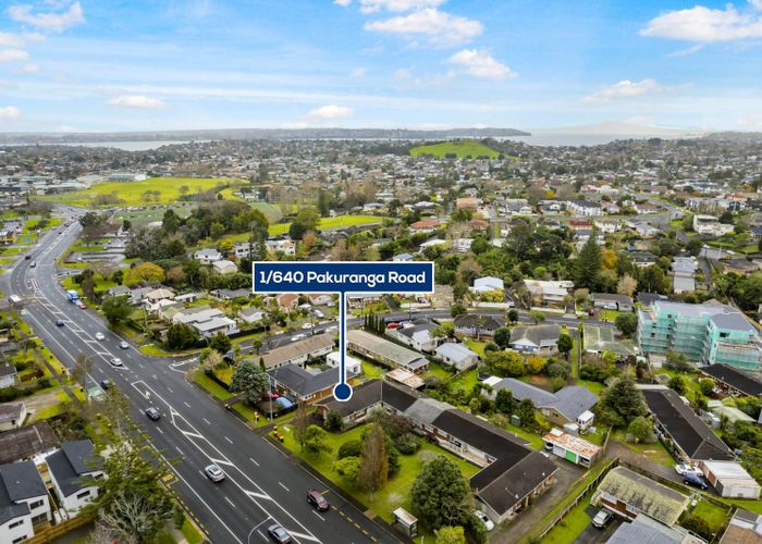  at 1/640 Pakuranga Road, Highland Park, Auckland