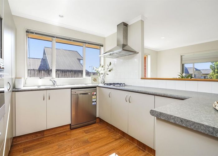  at 7 Finchley Place, Hamilton East, Hamilton, Waikato