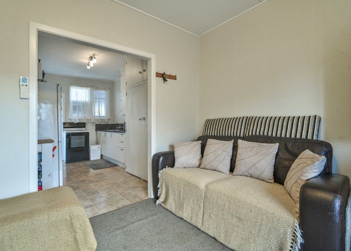  at 2/205 Gallien Street, Saint Leonards, Hastings, Hawke's Bay