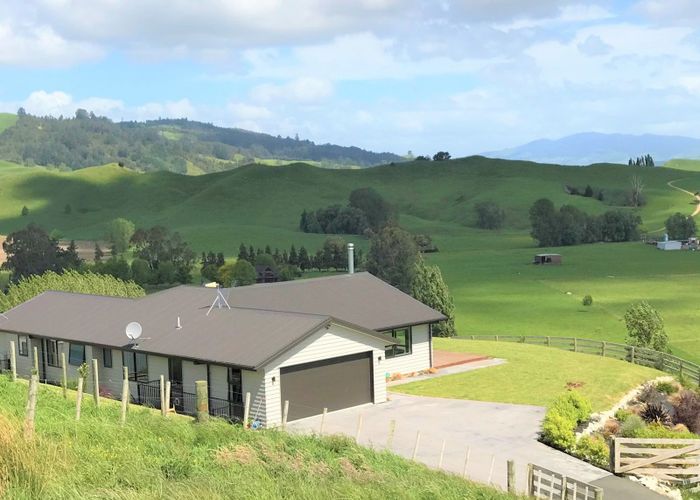  at 2/311 Flume Road, Pukemoremore, Hamilton