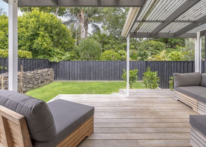  at 8 Esplanade Road, Mount Eden, Auckland City, Auckland