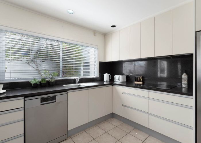  at 1/475 Point Chevalier Road, Point Chevalier, Auckland City, Auckland