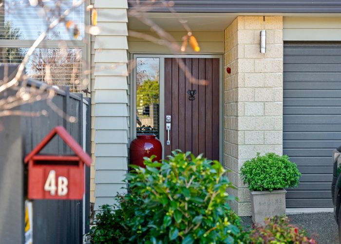  at 4B Huia Road, Raumati Beach, Kapiti Coast, Wellington