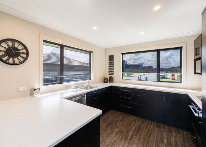  at 81 Balrickard Way, Milson, Palmerston North